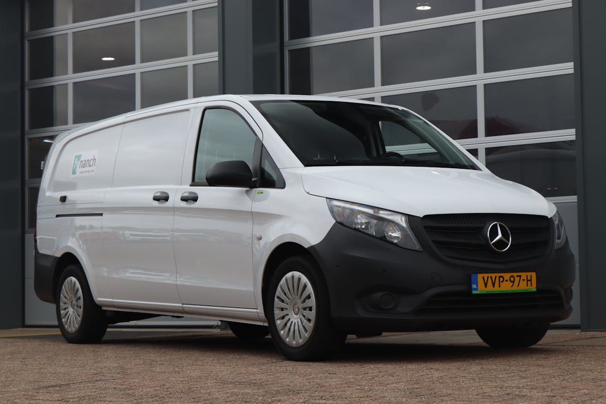 Mercedes Benz Vito